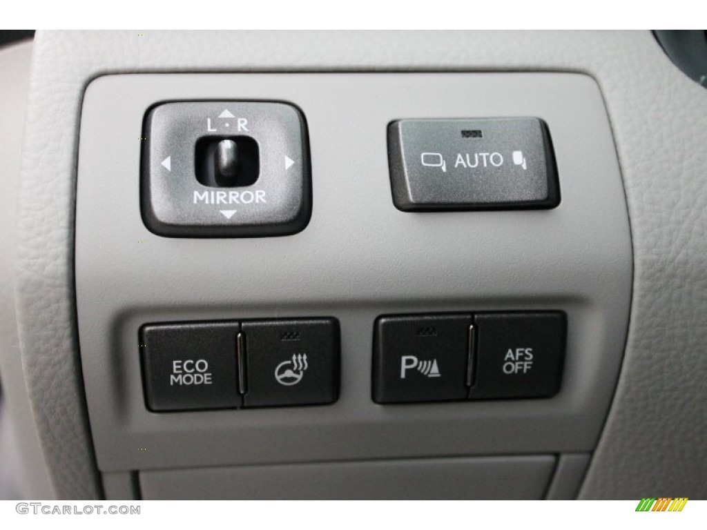 2011 Lexus LS 460 Controls Photo #79744766