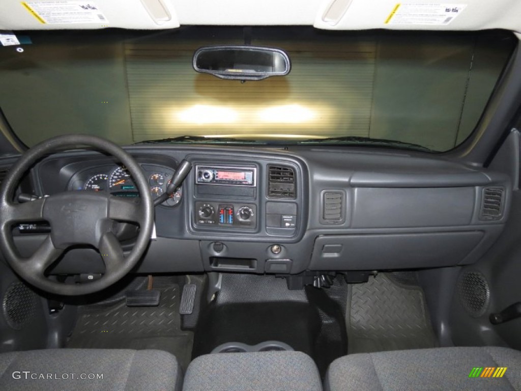 2004 Chevrolet Silverado 1500 Work Truck Extended Cab Medium Gray Dashboard Photo #79745244