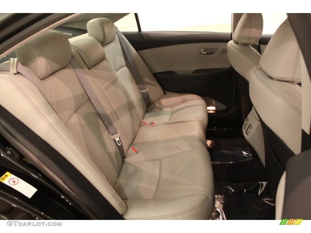 2010 Lexus ES 350 Rear Seat Photo #79746054