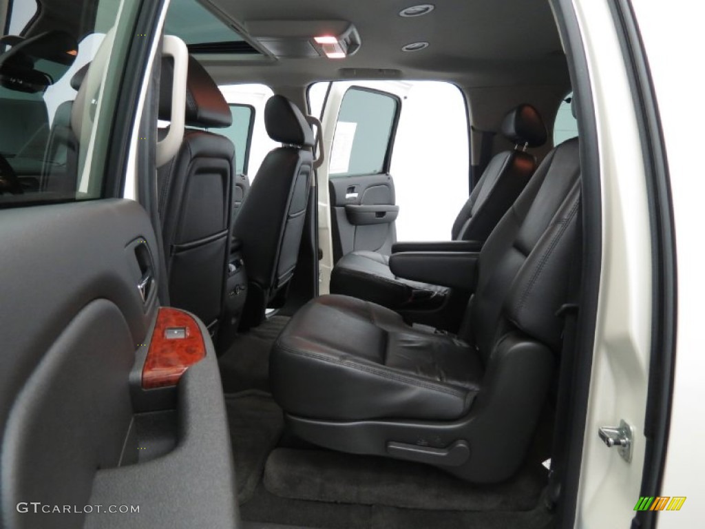 Ebony Interior 2009 Chevrolet Suburban LTZ Photo #79746477