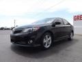 Attitude Black Metallic - Camry SE Photo No. 3