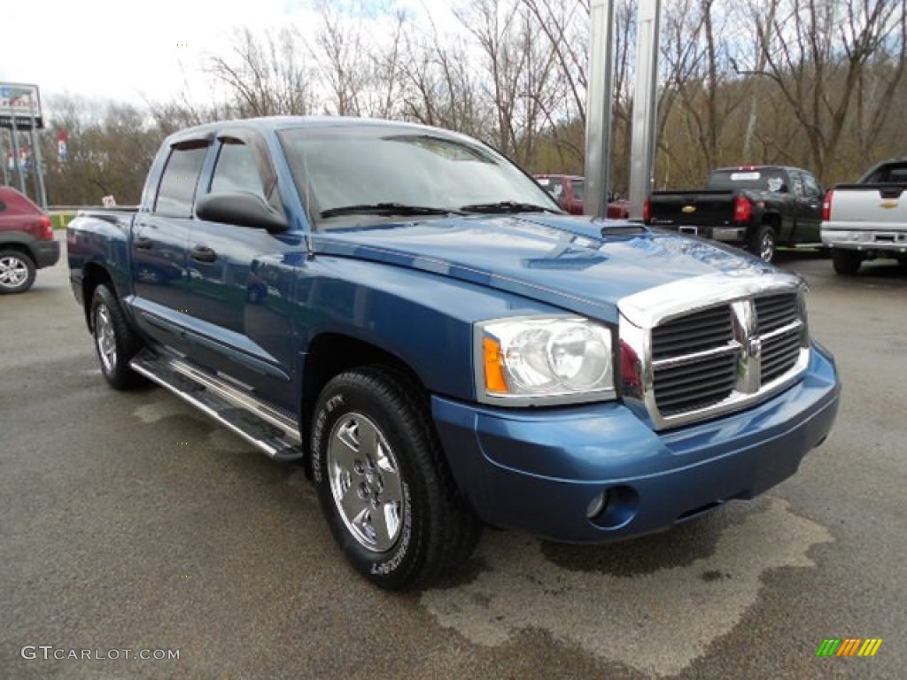 Atlantic Blue Pearl 2005 Dodge Dakota SLT Quad Cab 4x4 Exterior Photo #79747801