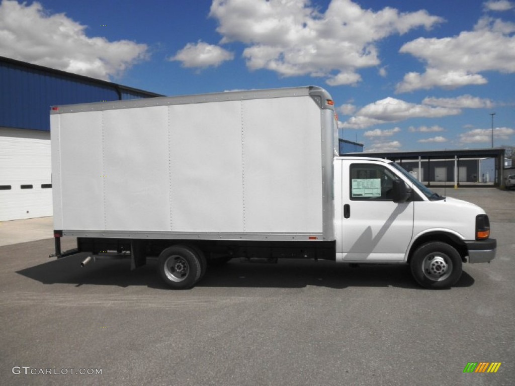 2013 Savana Cutaway 3500 Commercial Moving Truck - Summit White / Neutral photo #1