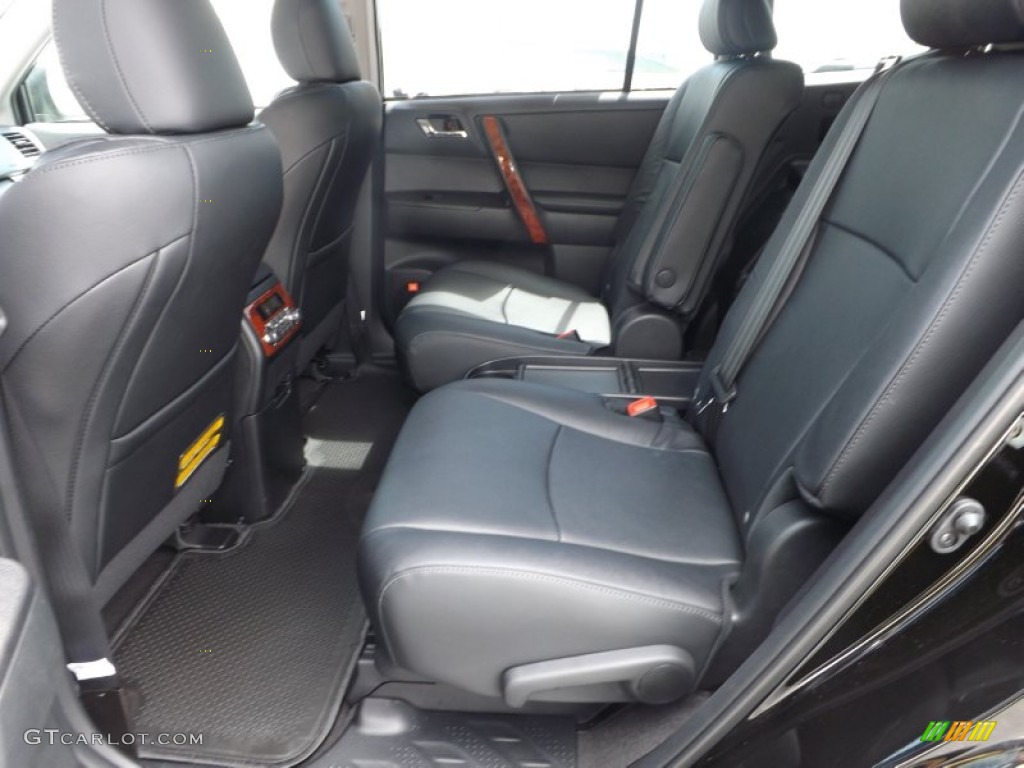 Black Interior 2013 Toyota Highlander Limited Photo #79748649