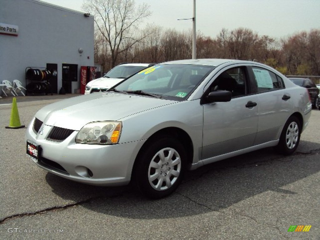 2006 Galant DE - Liquid Silver Metallic / Black photo #1