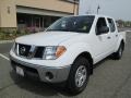 2007 Avalanche White Nissan Frontier SE Crew Cab 4x4  photo #2