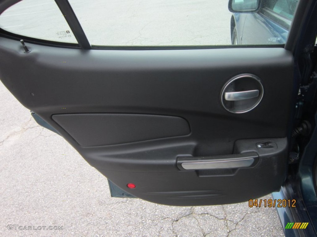 2006 Grand Prix Sedan - Blue Green Crystal / Ebony photo #13