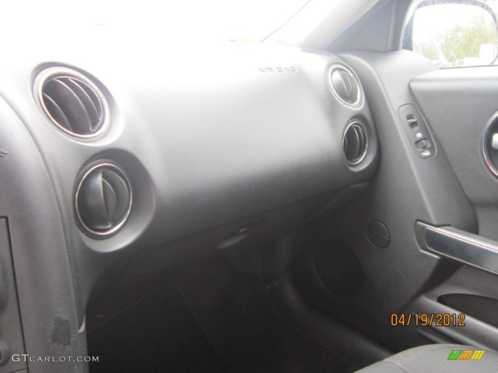 2006 Grand Prix Sedan - Blue Green Crystal / Ebony photo #24