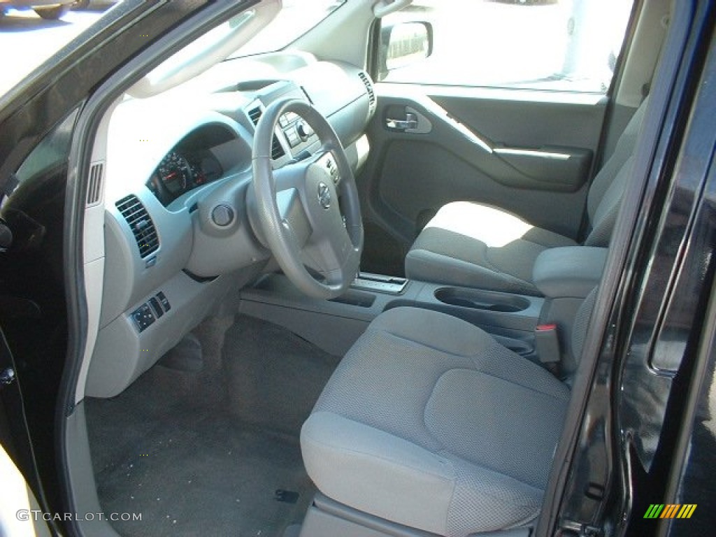 2009 Nissan Frontier SE Crew Cab Interior Color Photos