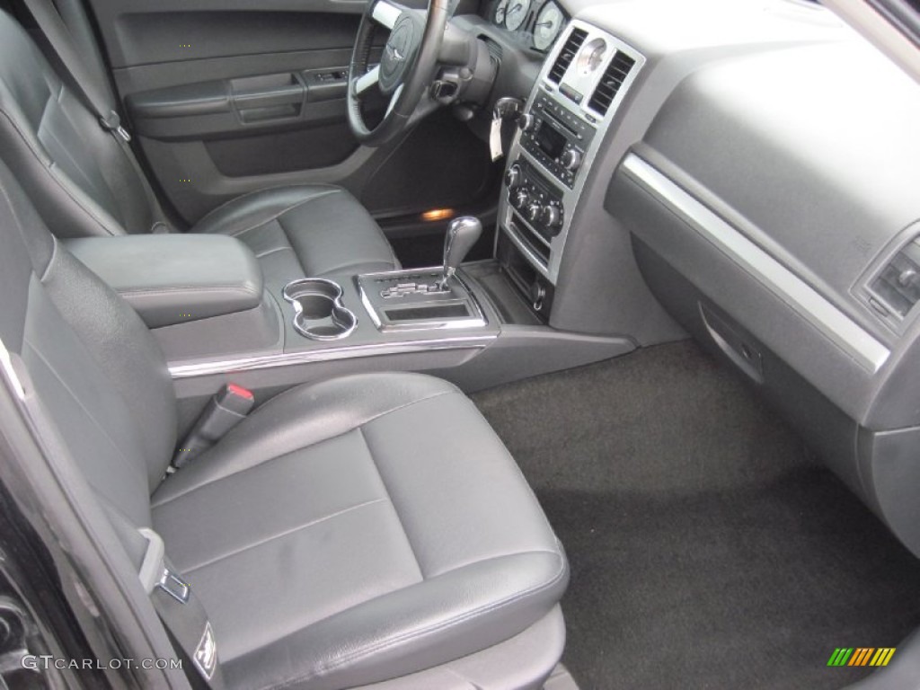 2009 Chrysler 300 Touring Interior Color Photos