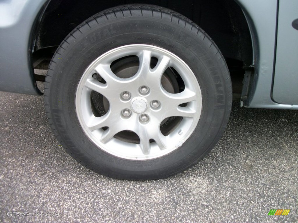 2003 Dodge Caravan SXT Wheel Photos