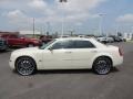 Cool Vanilla - 300 C HEMI Photo No. 5