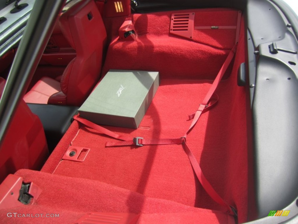 1991 Chevrolet Corvette ZR1 Trunk Photo #79757299