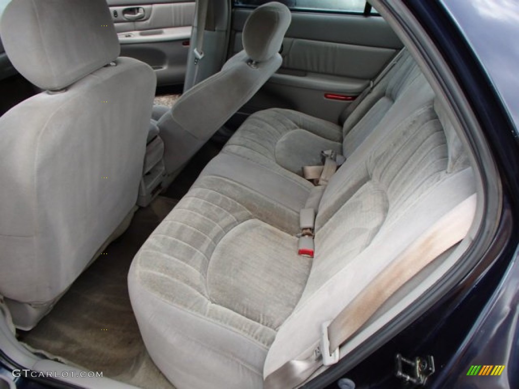 2000 Buick Century Custom Rear Seat Photo #79757573