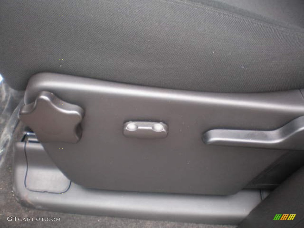 Ebony Interior 2013 Chevrolet Silverado 2500HD Bi-Fuel LT Extended Cab 4x4 Photo #79761238