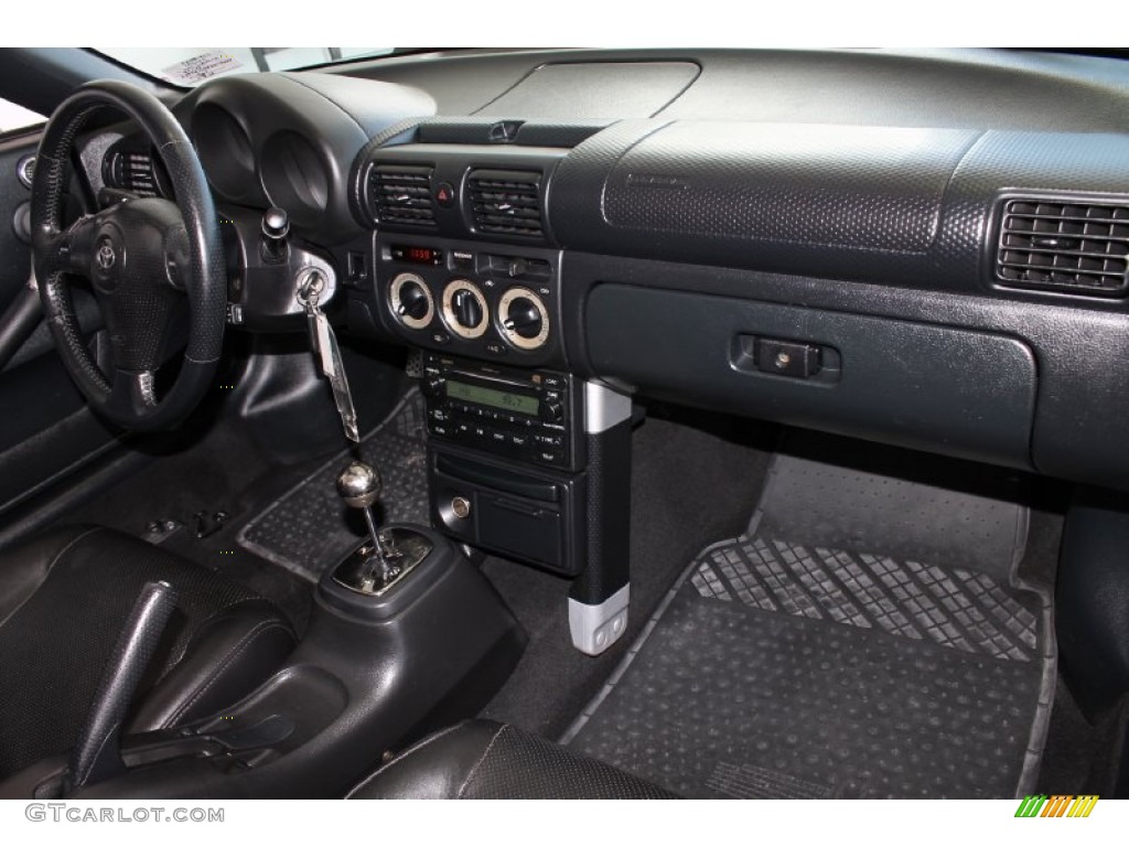 2005 Toyota MR2 Spyder Roadster Black Dashboard Photo #79761451