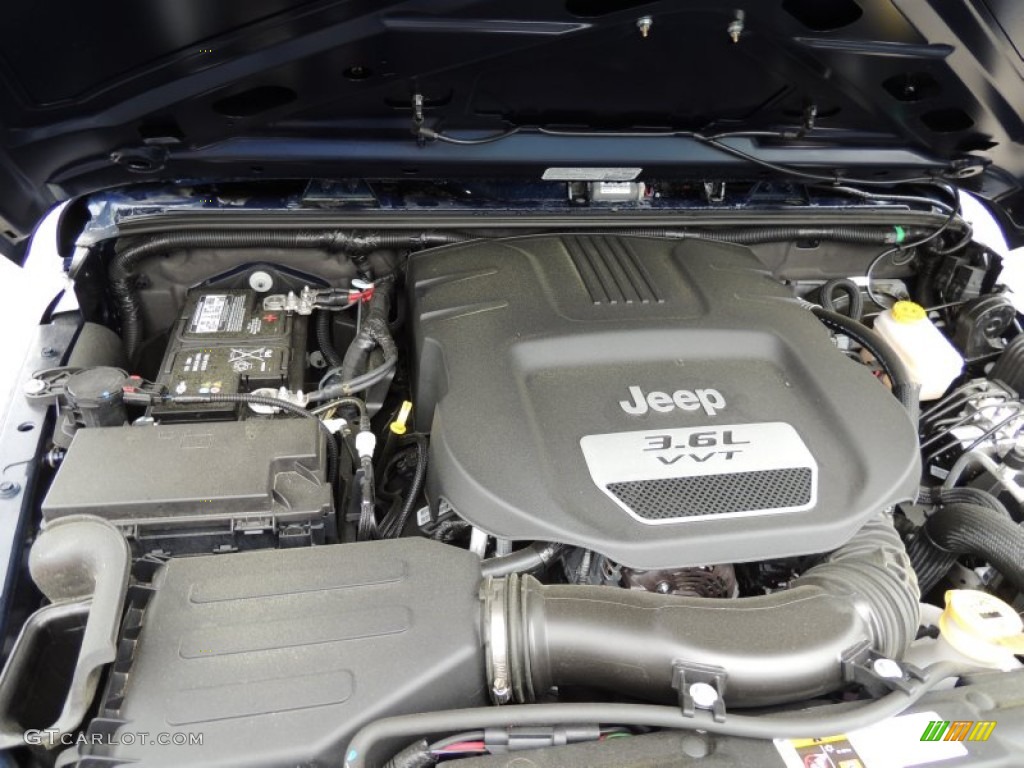 2013 Wrangler Sport 4x4 - True Blue Pearl / Black photo #15