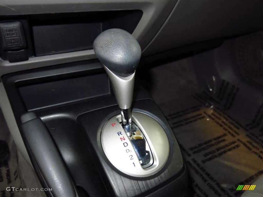 2010 Honda Civic DX-VP Sedan Transmission Photos