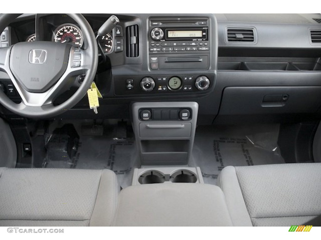 2009 Honda Ridgeline RT Gray Dashboard Photo #79764104