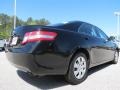 Black - Camry LE Photo No. 5