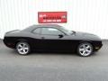Pitch Black - Challenger SXT Photo No. 2