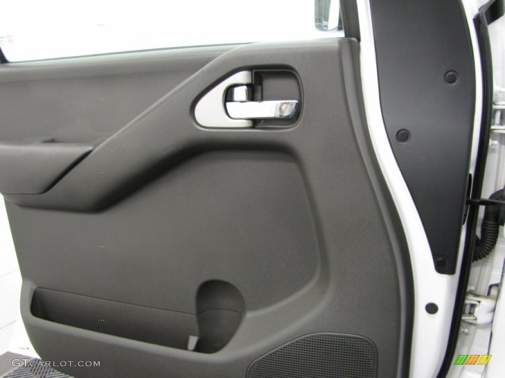 2012 Suzuki Equator Sport Crew Cab Graphite Door Panel Photo #79768531