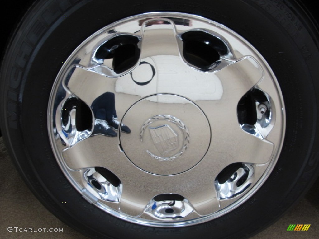 2002 Cadillac DeVille DHS Wheel Photos