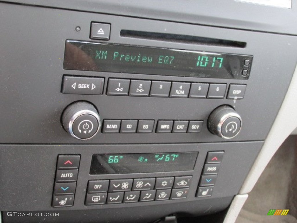 2009 Buick LaCrosse CX Controls Photo #79774496