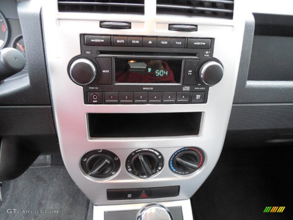 2008 Jeep Compass Sport 4x4 Controls Photo #79774642