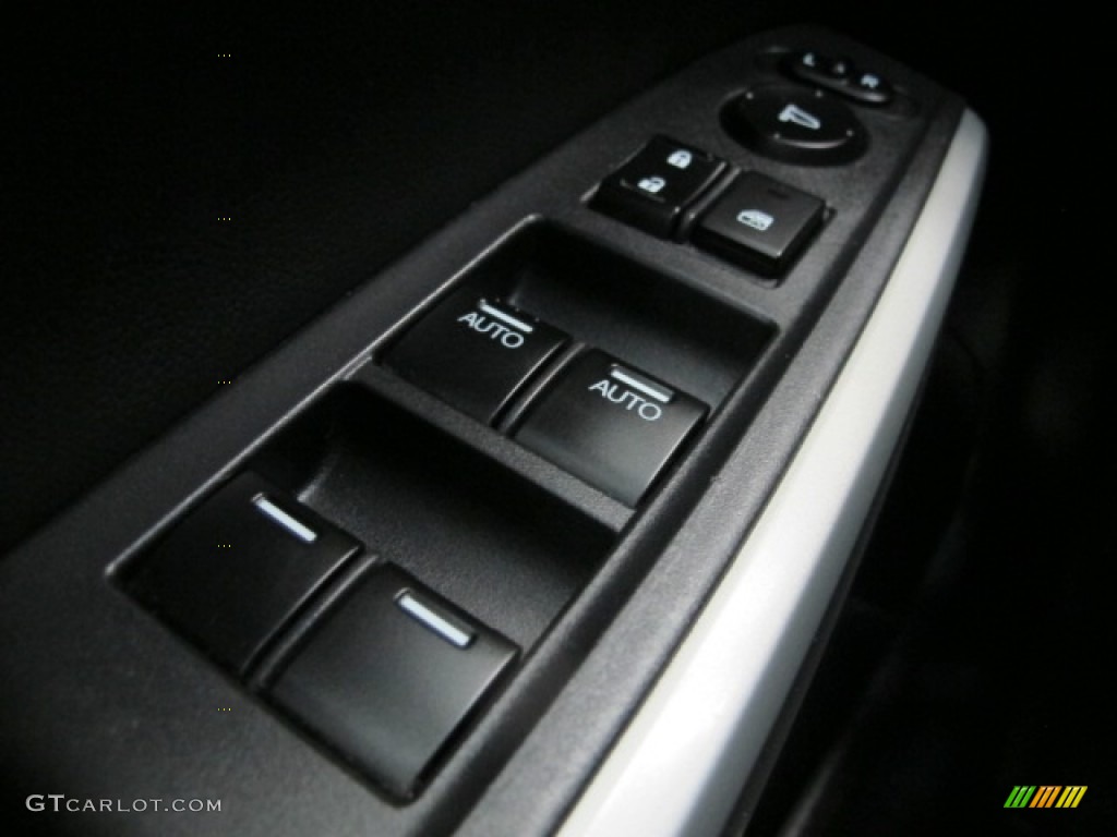 2008 Honda Accord EX-L Sedan Controls Photo #79776283