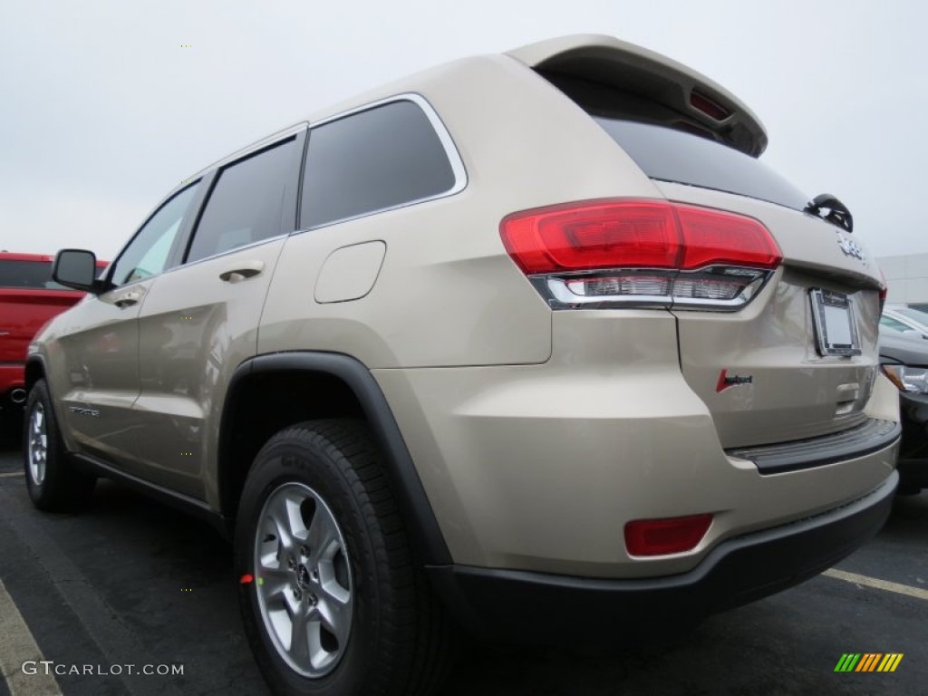 2014 Grand Cherokee Laredo - Cashmere Pearl / New Zealand Black/Light Frost photo #2