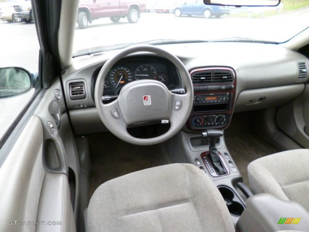 2002 Saturn L Series L200 Sedan Gray Dashboard Photo #79781920