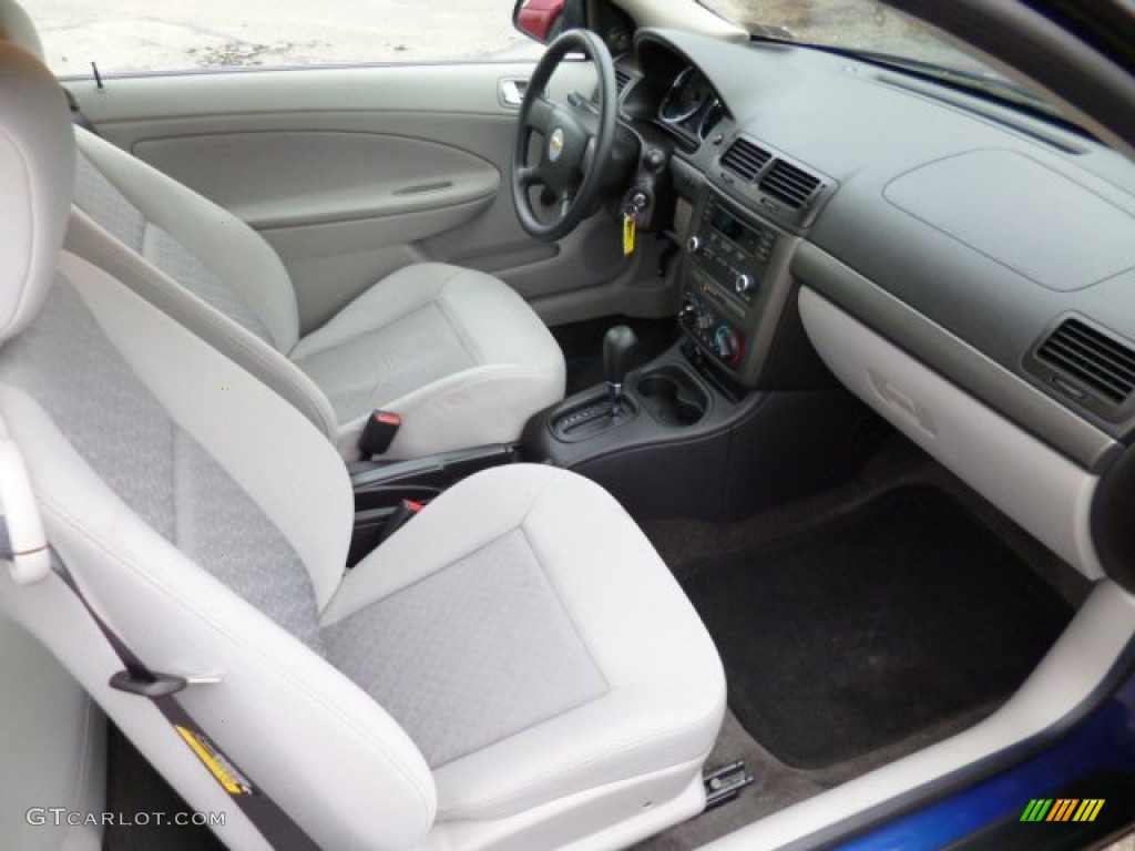 Gray Interior 2006 Chevrolet Cobalt LS Coupe Photo #79782201