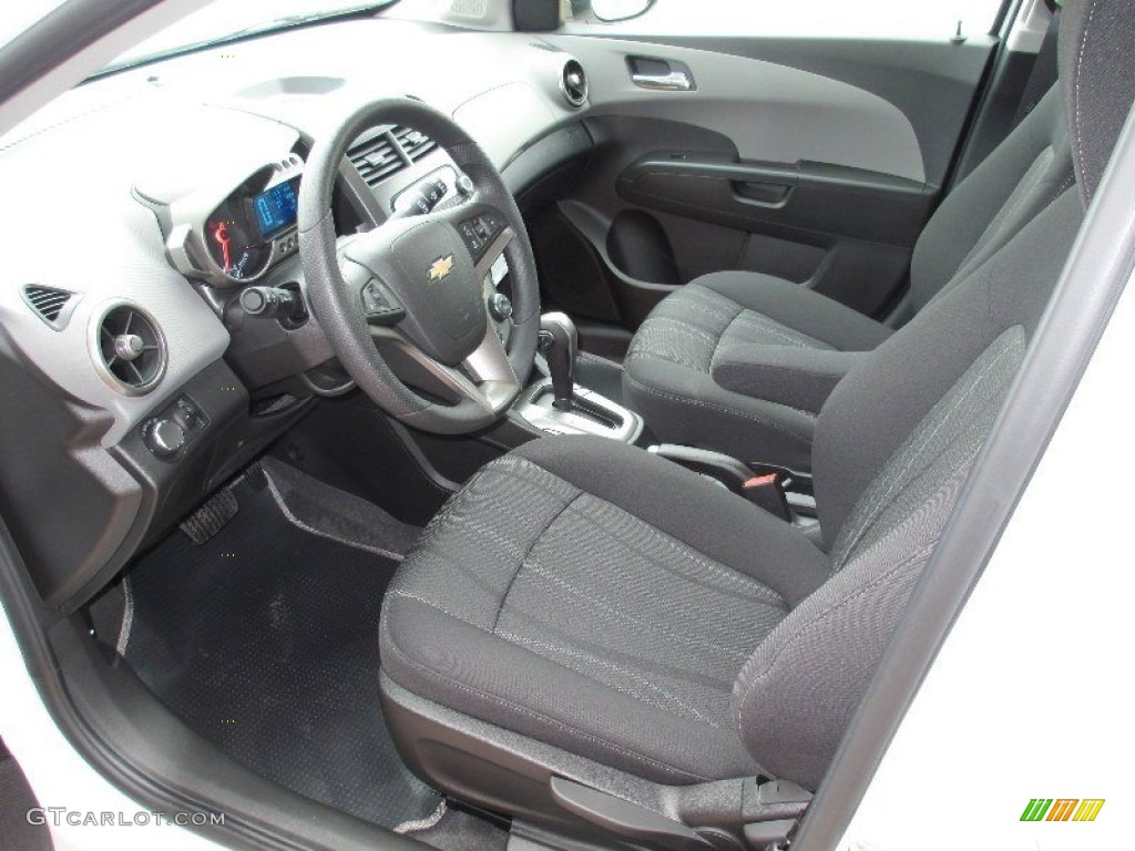 Jet Black/Dark Titanium Interior 2013 Chevrolet Sonic LT Hatch Photo #79782367