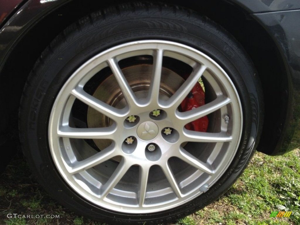 2011 Mitsubishi Lancer Evolution GSR Wheel Photos