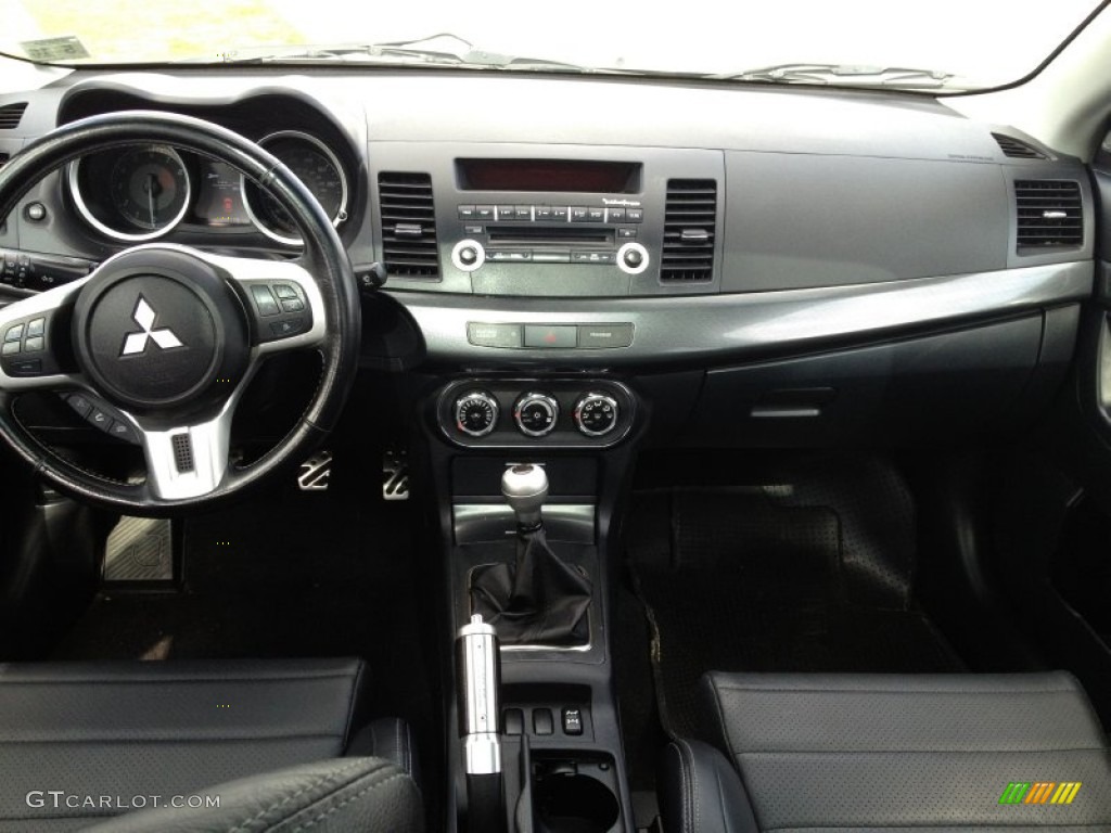 2011 Mitsubishi Lancer Evolution GSR Dashboard Photos