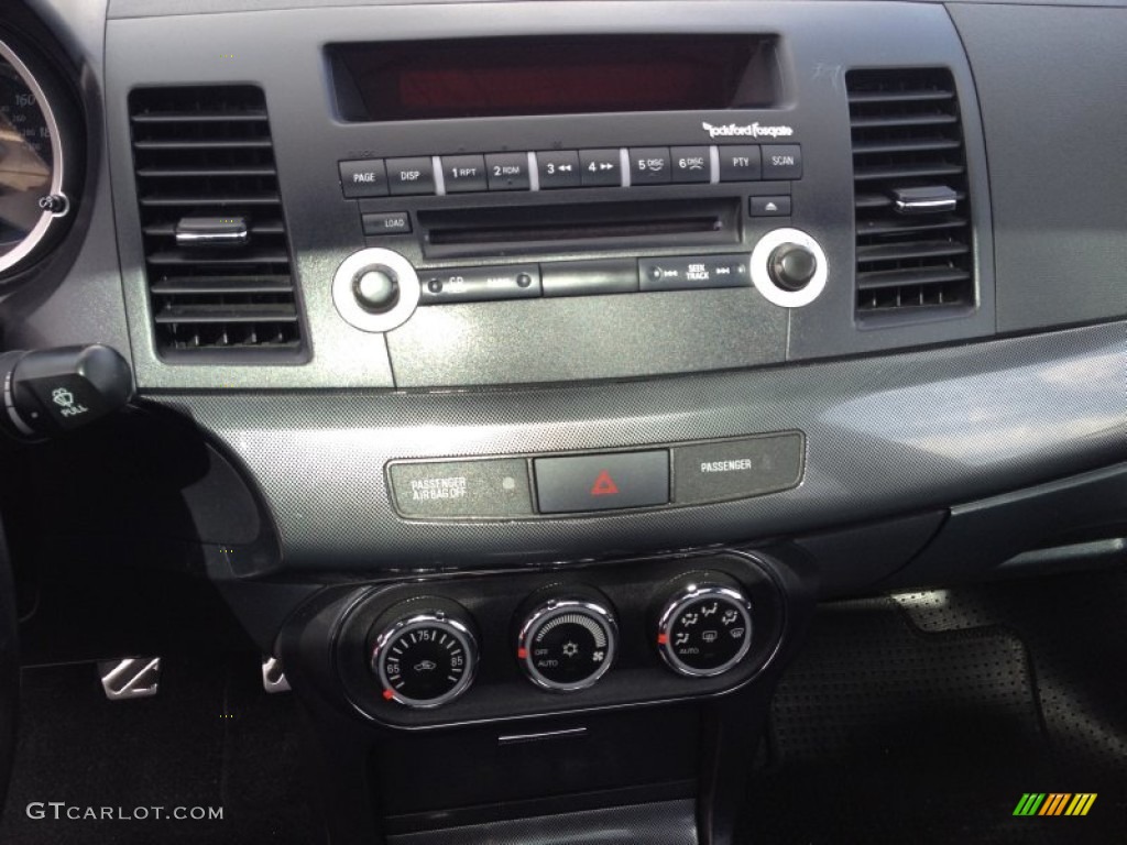 2011 Mitsubishi Lancer Evolution GSR Controls Photos