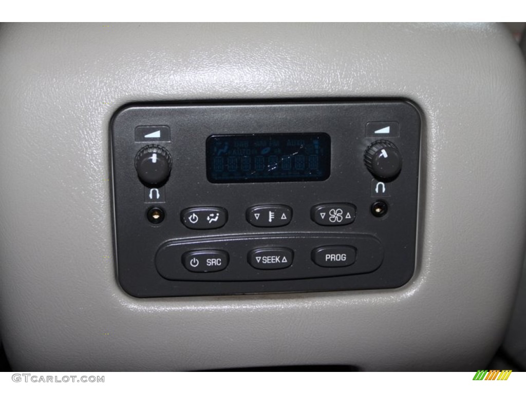 2005 Tahoe Z71 4x4 - Sandstone Metallic / Tan/Neutral photo #20