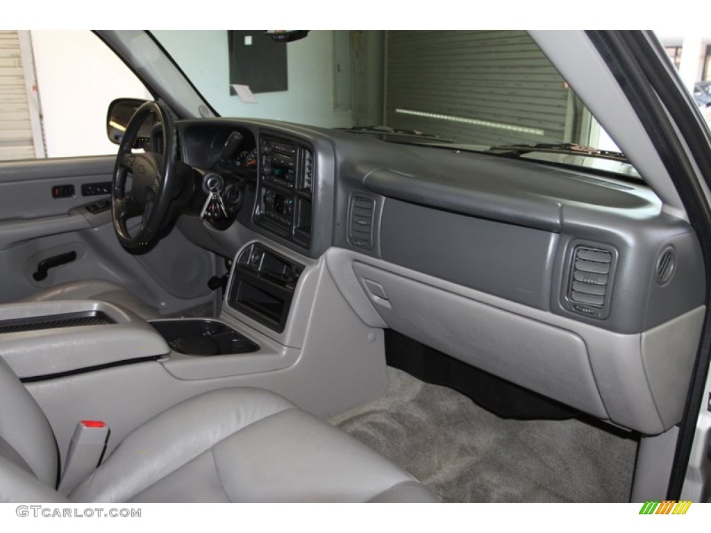 2005 Tahoe Z71 4x4 - Sandstone Metallic / Tan/Neutral photo #48