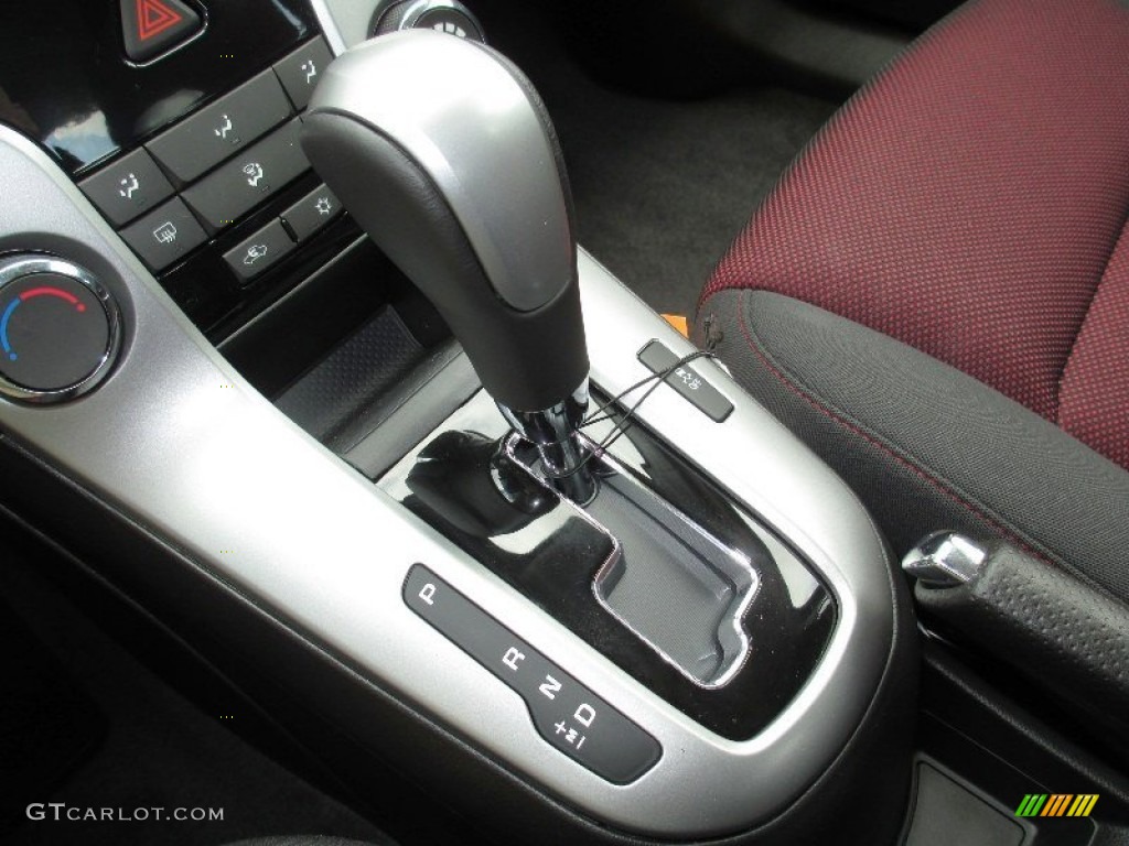 2013 Cruze ECO - Summit White / Jet Black/Sport Red photo #23