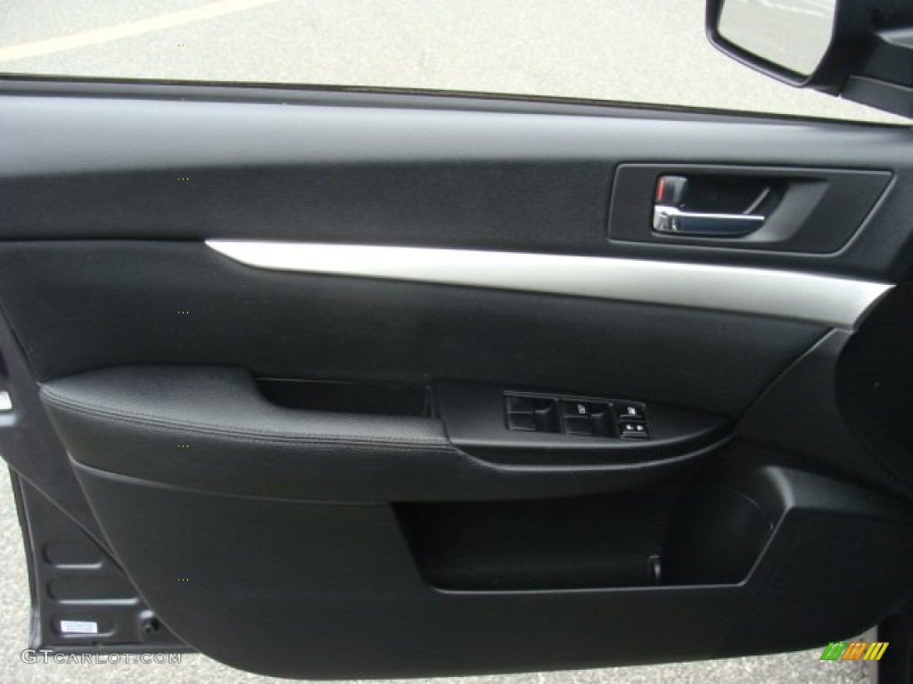 2011 Outback 2.5i Wagon - Graphite Gray Metallic / Off Black photo #8