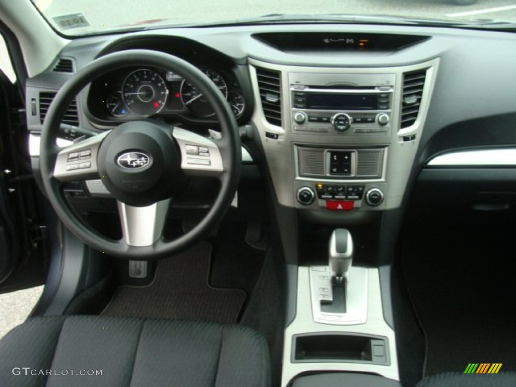 2011 Outback 2.5i Wagon - Graphite Gray Metallic / Off Black photo #10