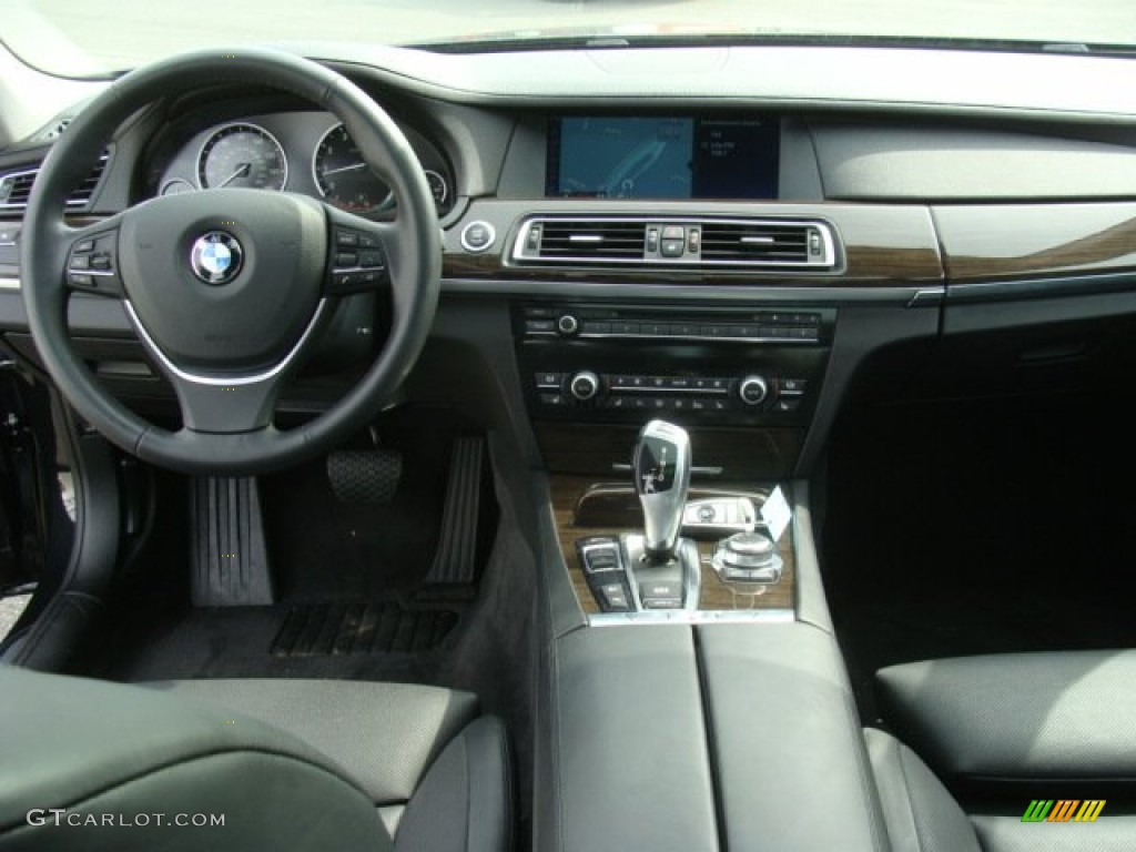 2012 7 Series 750Li xDrive Sedan - Black Sapphire Metallic / Black photo #12