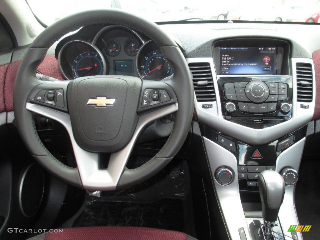 2013 Chevrolet Cruze LT Jet Black/Sport Red Dashboard Photo #79789113