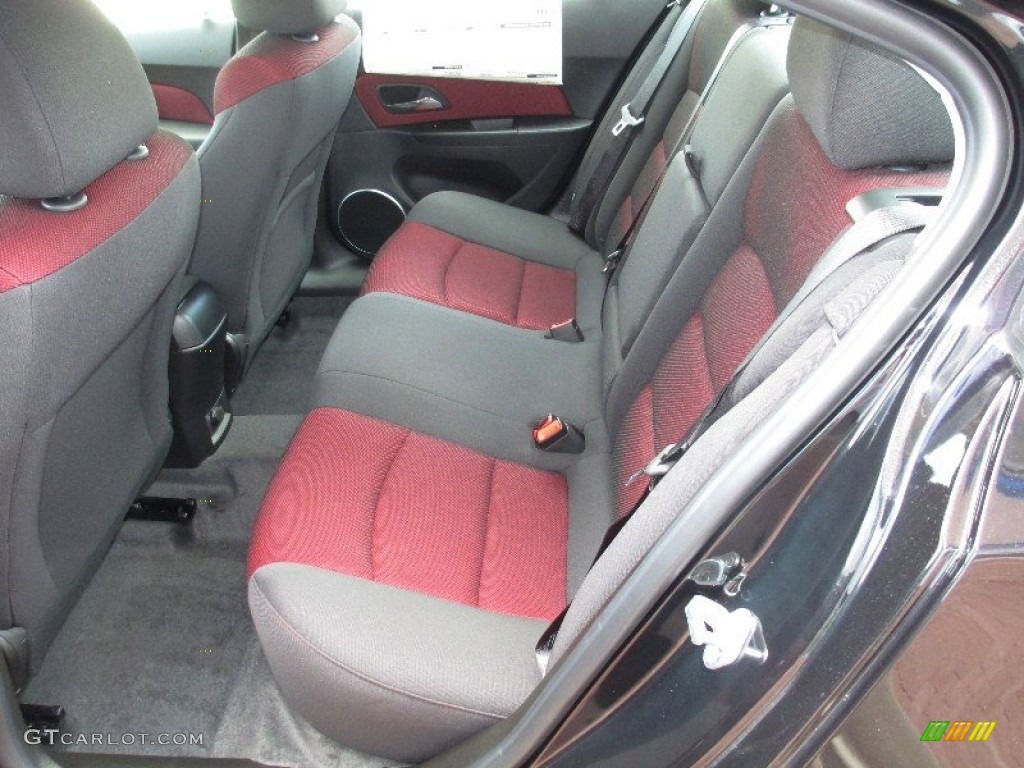Jet Black/Sport Red Interior 2013 Chevrolet Cruze LT Photo #79789384
