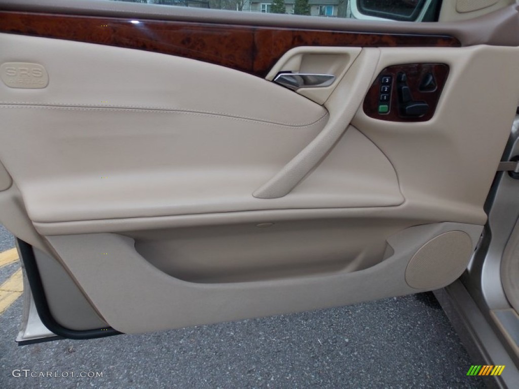 2002 Mercedes-Benz E 320 Wagon Java Door Panel Photo #79789490
