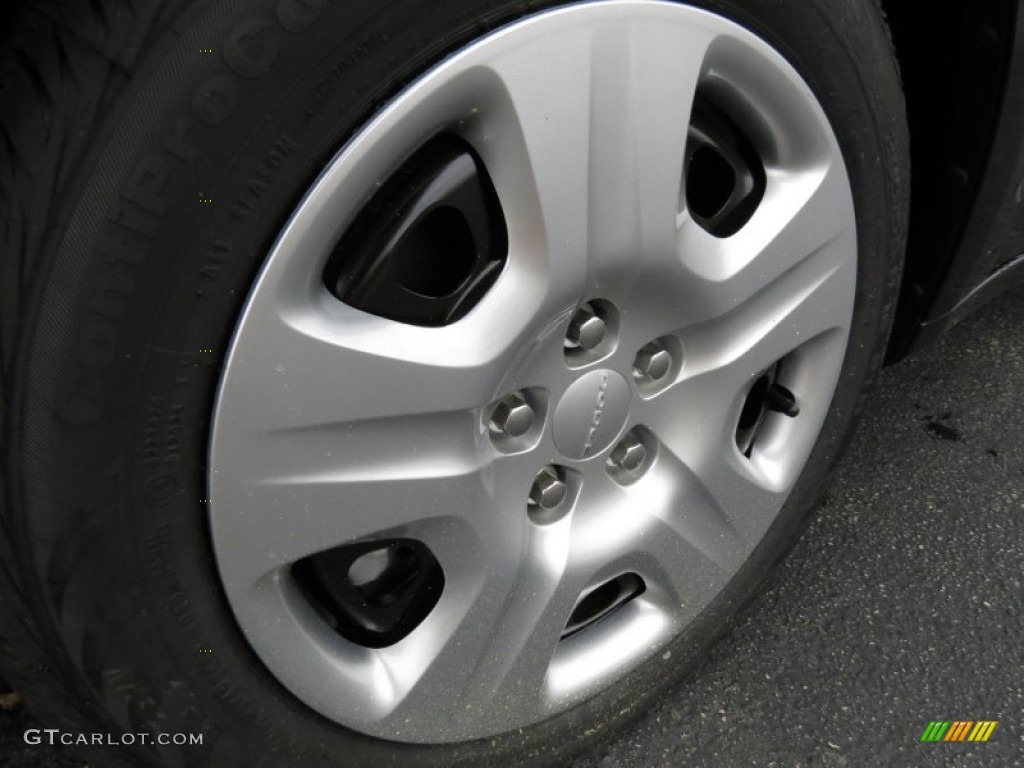 2013 Dodge Dart SE Wheel Photo #79789581