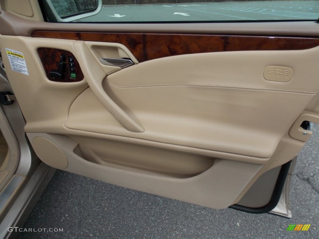 2002 Mercedes-Benz E 320 Wagon Door Panel Photos
