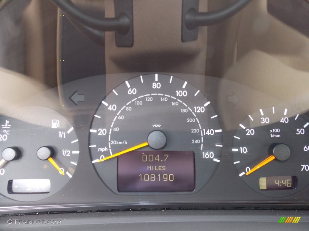 2002 Mercedes-Benz E 320 Wagon Gauges Photos
