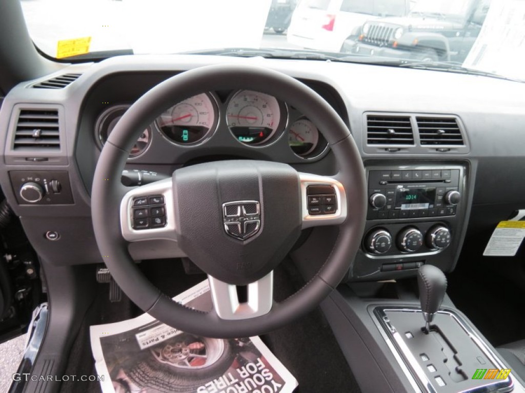 2013 Challenger SXT - Pitch Black / Dark Slate Gray photo #7